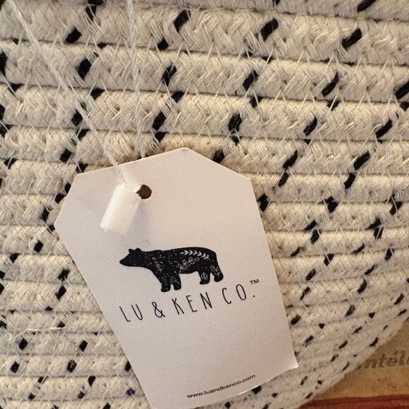 NWT Lu & Ken Co. Cotton Rope Changing Basket - Nursery Storage / Market Bag - Picture 2 of 3